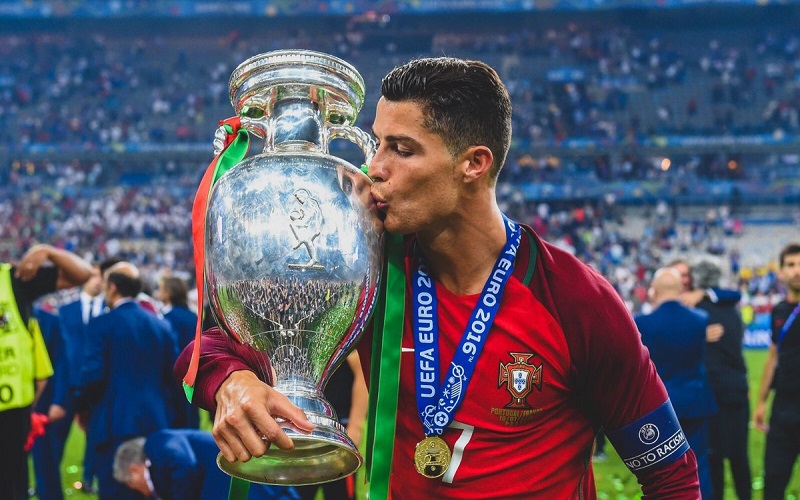 Các nước vô địch Euro: Hành trình lịch sử và những ông vua của “Lục địa già”