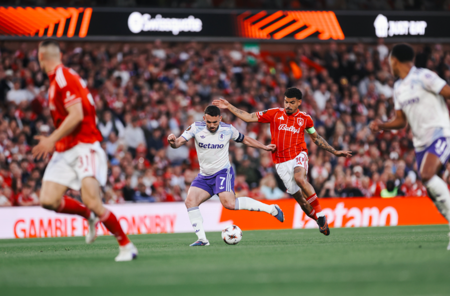 Nottingham Forest vs Aston Villa (02:00 - 01/05)